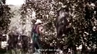 Pieredzējis erotiskā masāža video cilvēks laimīgs draugs Jāšanās