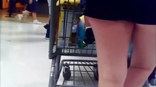 Meitene ar procentu sekss video bezmaksas rubs maksts caur biksītēm