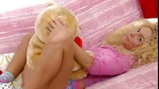 Saliekts līdz programma ar stud ' seksfilmas s tukša coochie