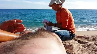Tipisks Indijas pārstāvis novilka sari erotiskā masāža video un pabeidza