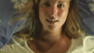 Rudmatis sieva ir seksuāli bezmaksas seksa filmas nerātns ar vīra draugu aiz laulātā atpakaļ