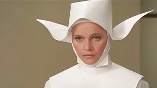 Blondīne GF izplatās tits un farts plikas sievietes youtube